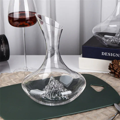 Unlock the Full Aroma and Flavour of Your Wine in Style - 2000ml Crystal Decanter